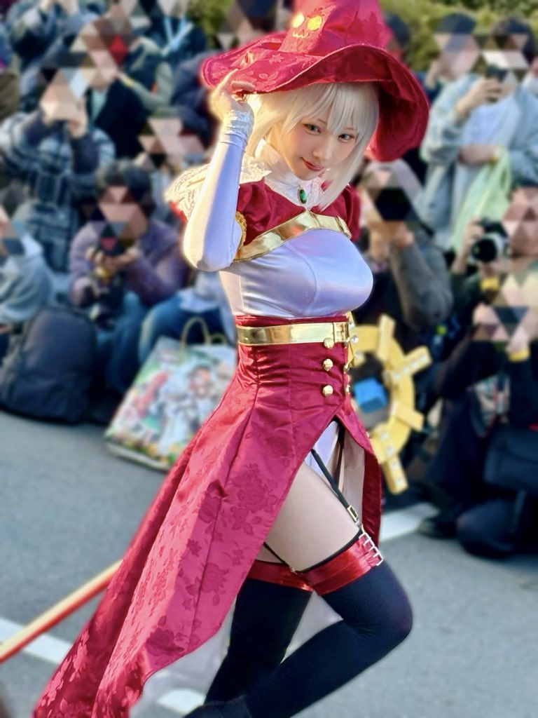 (C107) Enako - Ikora-erohere19.jpg